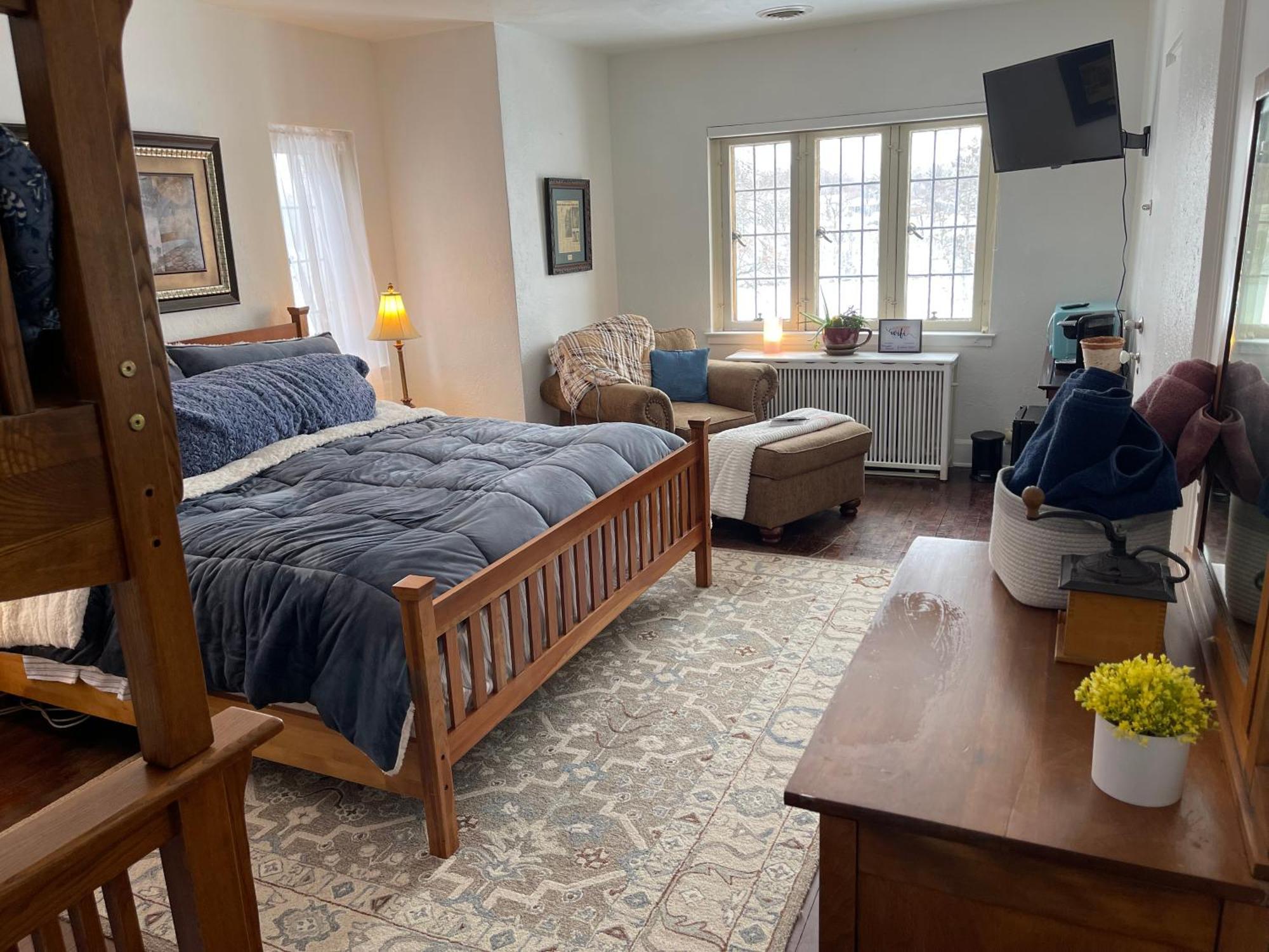 The Brower House Bed & Breakfast Saint Cloud Exterior photo